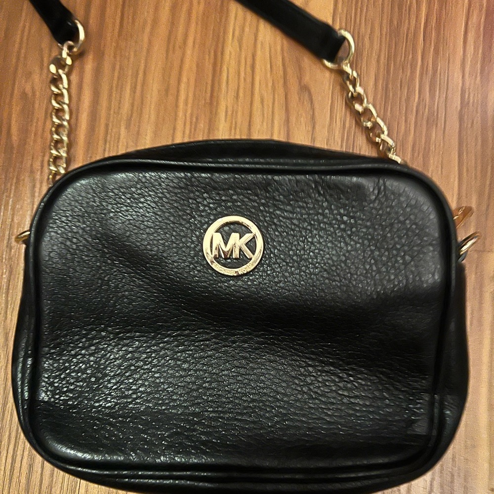 Michael Kors crossbody